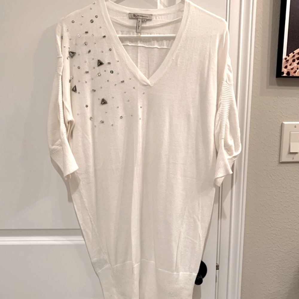 BCBG Tunic Fine Knit Cream Embellished Sweater Y2K Size Extra Small
